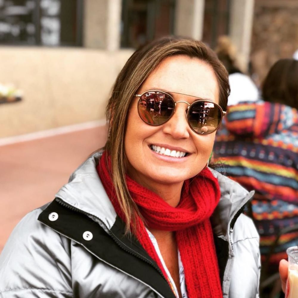 Meet your Posher, Sony